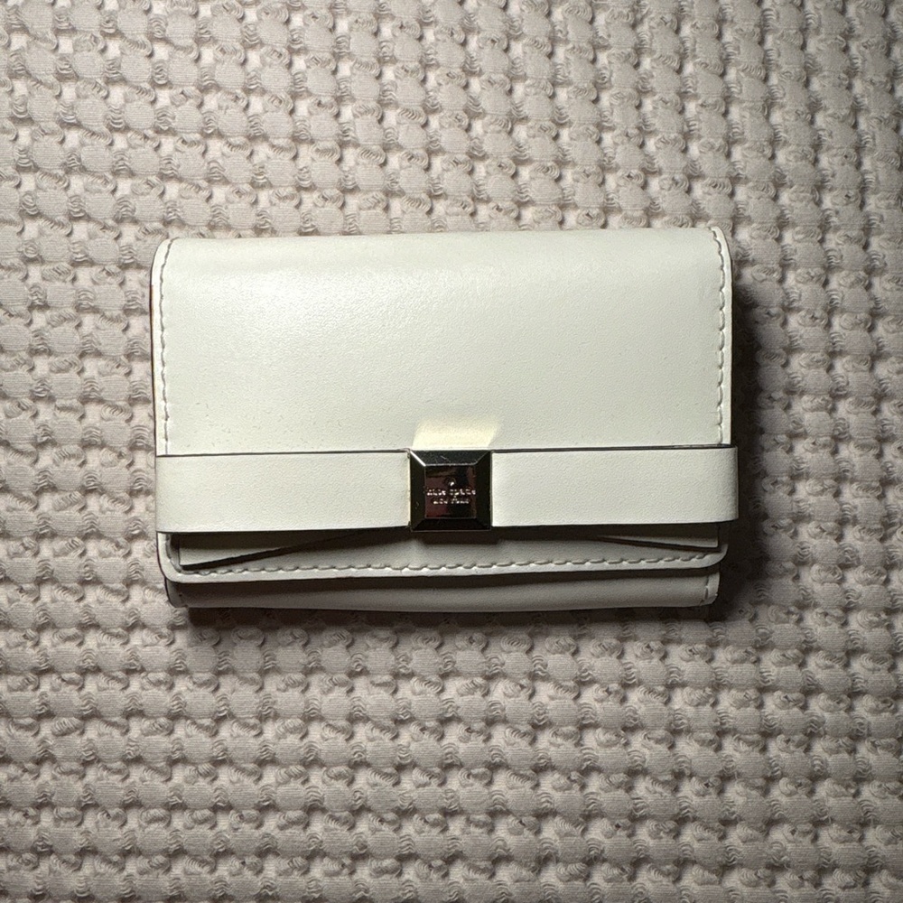 Kate Spade White Leather Wallet